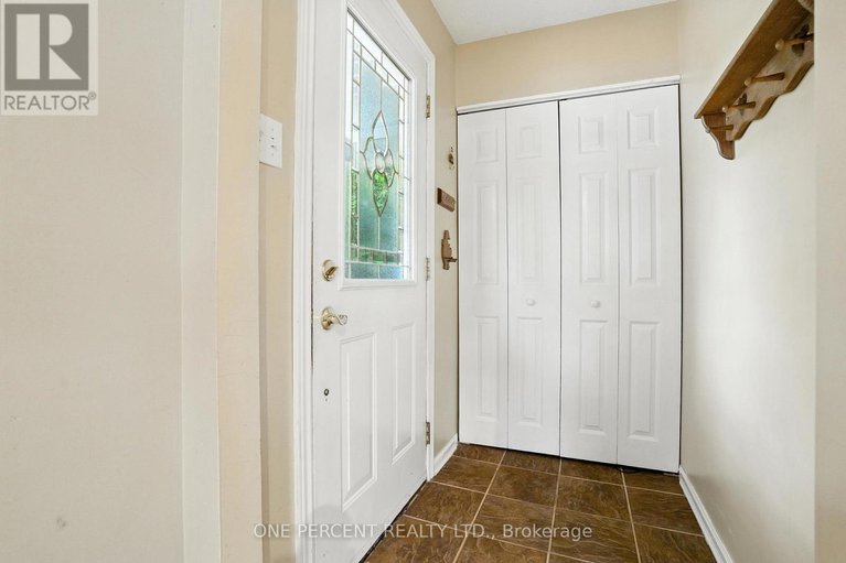 28535460/284-anna-avenue/carlington/ottawa/ontario/K1Z7V6_3