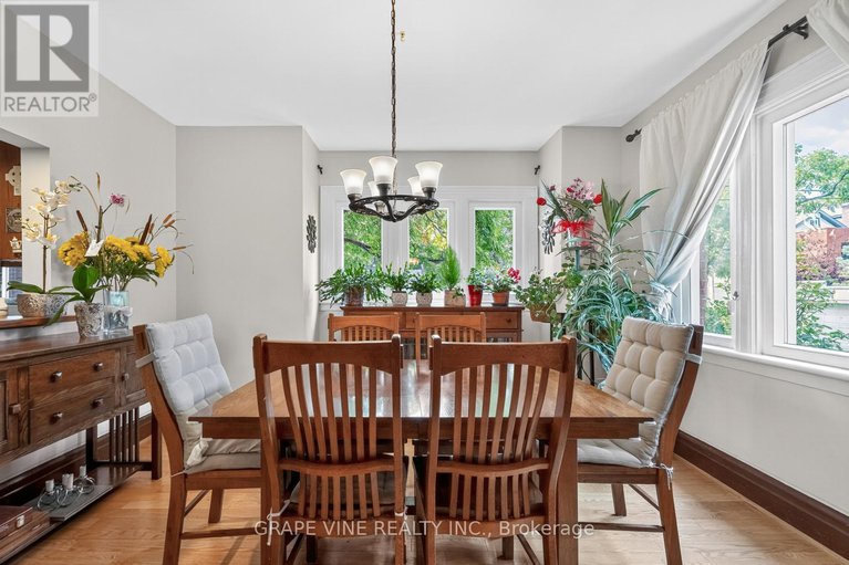 28768922/65-bristol-avenue/old-ottawa-southrideau-gardens/ottawa/ontario/K1S1P8_12