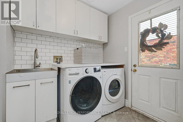 29314460/6164-ravine-way/hiawatha-parkconvent-glen/ottawa/ontario/K1C7E9_17