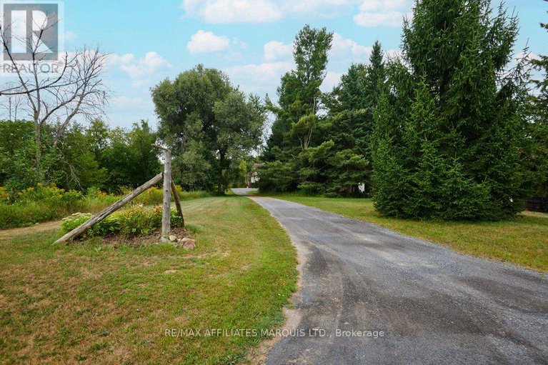 28879635/35-nevada-street/moose-creek/north-stormont/ontario/K0C1W0_4