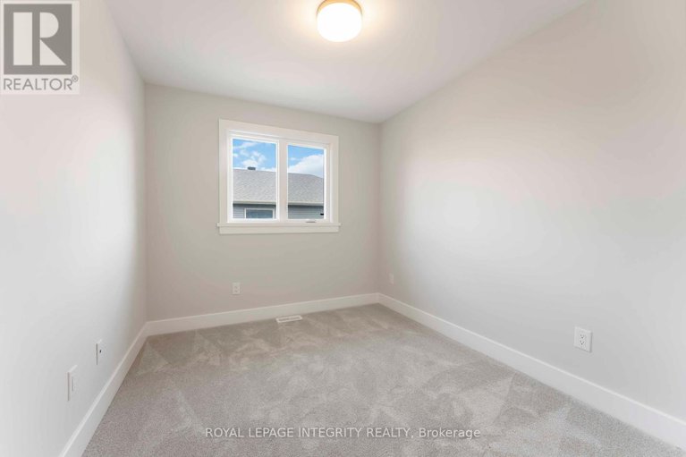 28638636/1182-cope-drive/stittsville-south/ottawa/ontario/K2S3C4_36