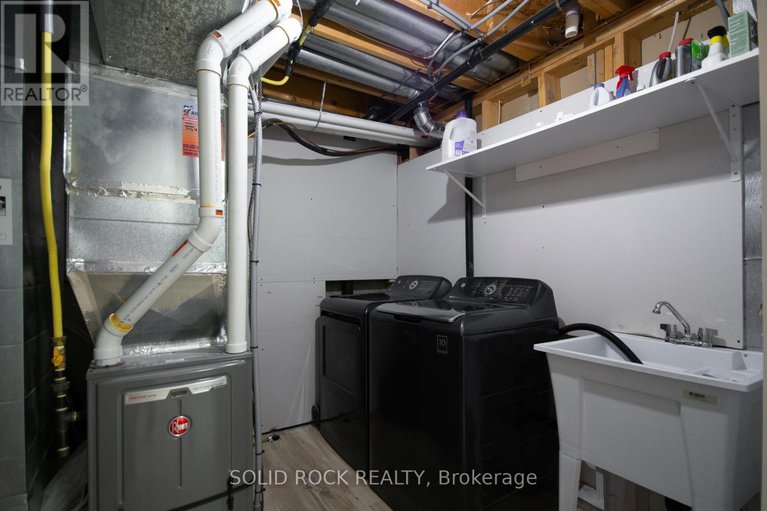 29244724/119-kincardine-drive/glencairnhazeldean/ottawa/ontario/K2V1B1_34