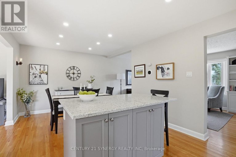 29577720/1298-woodside-drive/copeland-park/ottawa/ontario/K2C2G9_12