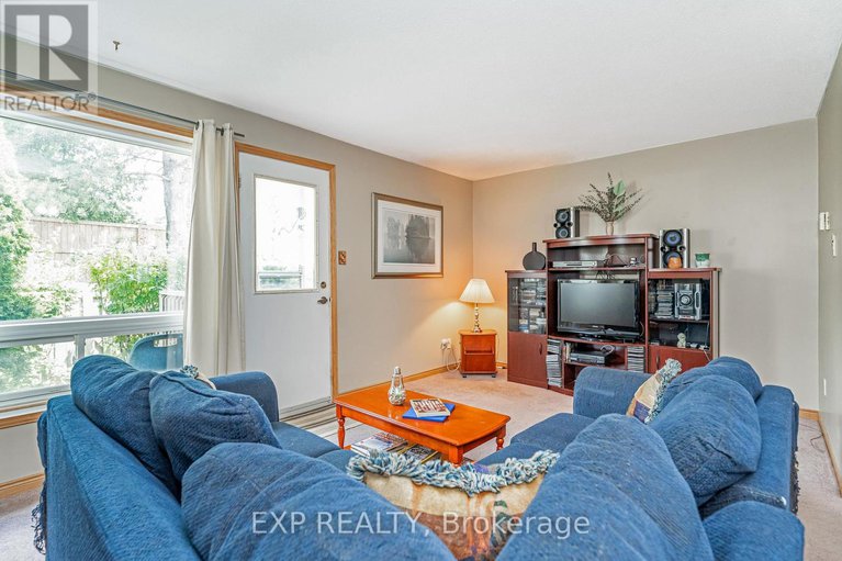 28703250/11-3111-quail-drive/sawmill-creektimbermill/ottawa/ontario/K1T1T9_5