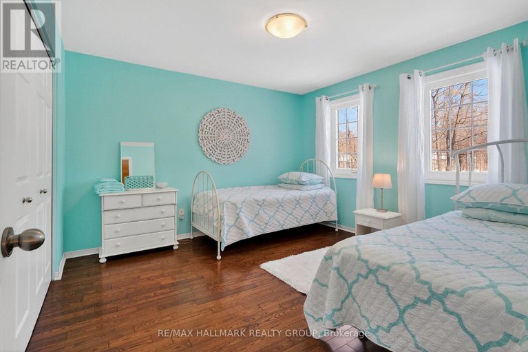 29344609/1372-jules-leger-drive/cumberland-ridge/ottawa/ontario/K4C1E2_25