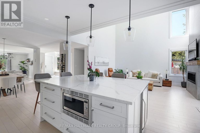 29296779/668-mansfield-avenue/laurentianview/ottawa/ontario/K2A2T6_15