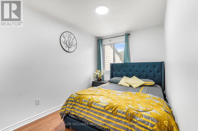 28281496/131-1299-bethamy-lane/beacon-hill-south/ottawa/ontario/K1J8P3_19
