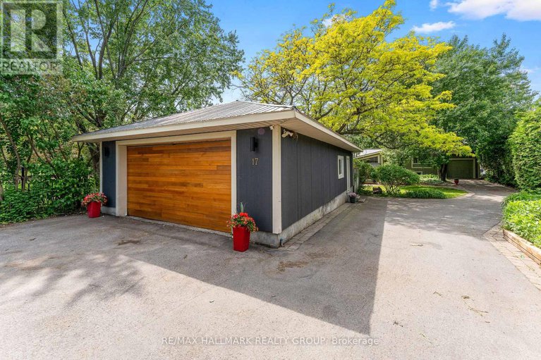28652851/17-hastings-street/crystal-bayrocky-point/ottawa/ontario/K2H8C2_3
