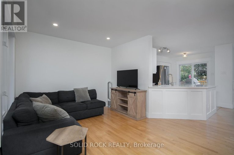 29244724/119-kincardine-drive/glencairnhazeldean/ottawa/ontario/K2V1B1_6