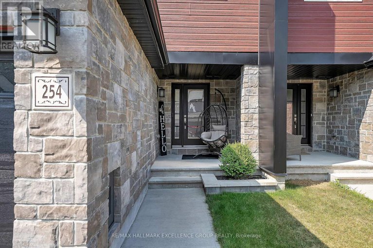 29029372/254-dion-avenue/town-of-rockland/clarence-rockland/ontario/K4K0M2_4