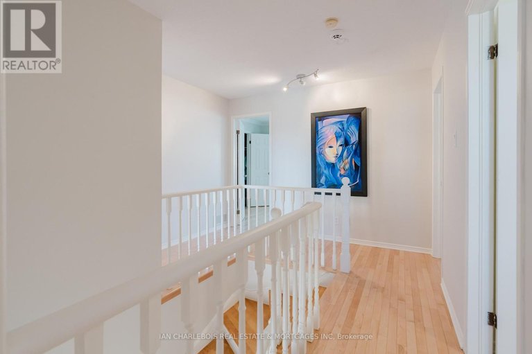 29631308/583-apollo-way/fallingbrookpineridge/ottawa/ontario/K4A1T7_24