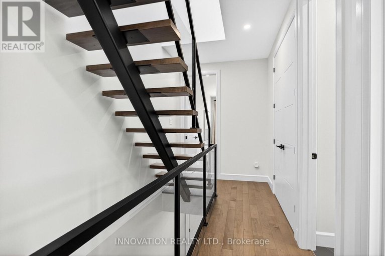 28944212/160-marier-avenue/vanier/ottawa/ontario/K1L5S1_16