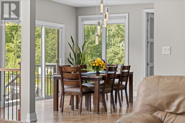 28632314/1610-linkland-court/cumberland-estates/ottawa/ontario/K4C0A5_27