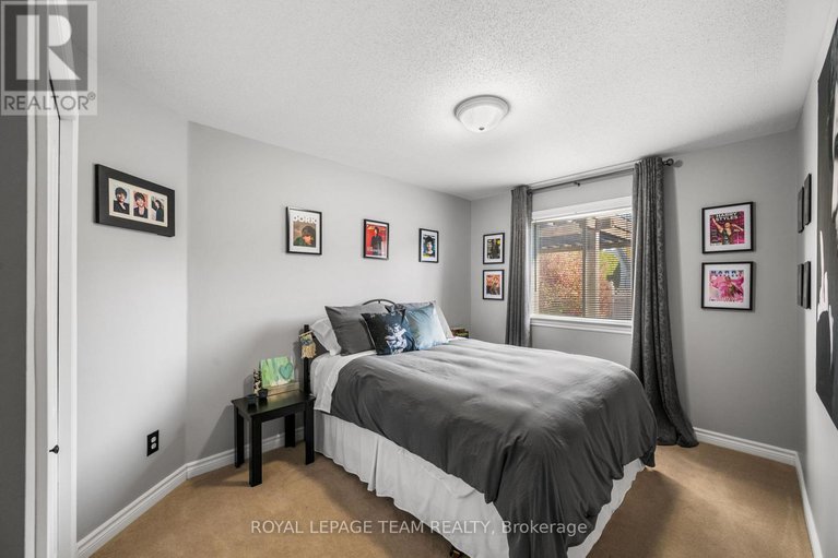 29049402/16-spinney-way/longfields/ottawa/ontario/K2J4Y8_20