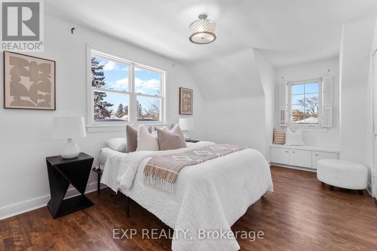 29269814/576-donald-street/overbrookcastle-heights/ottawa/ontario/K1K1L6_16