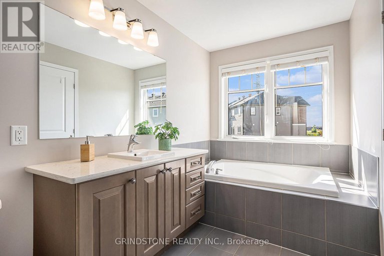 28533069/117-westphalian-avenue/emerald-meadowstrailwest/ottawa/ontario/K2V0A3_22