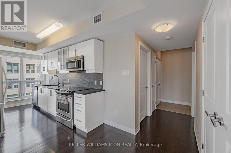 28671407/2209-195-besserer-street/sandy-hill/ottawa/ontario/K1N0B6_10