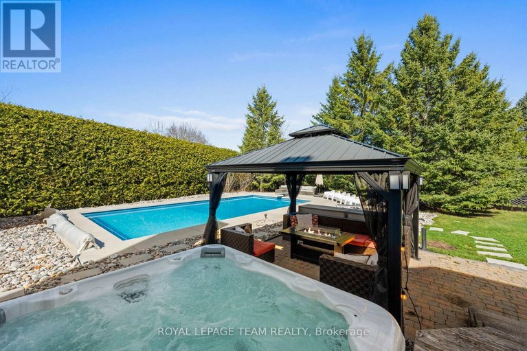 29638185/1342-revell-drive/manotick-village-manotick-estates/ottawa/ontario/K4M1K8_49