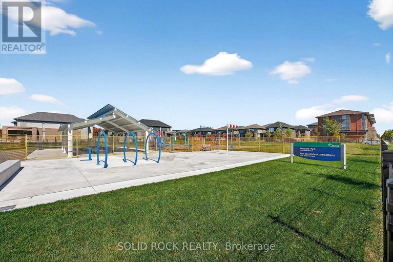28928502/520-ozawa-private/cfb-rockcliffe-and-area/ottawa/ontario/K1K4Z8_43