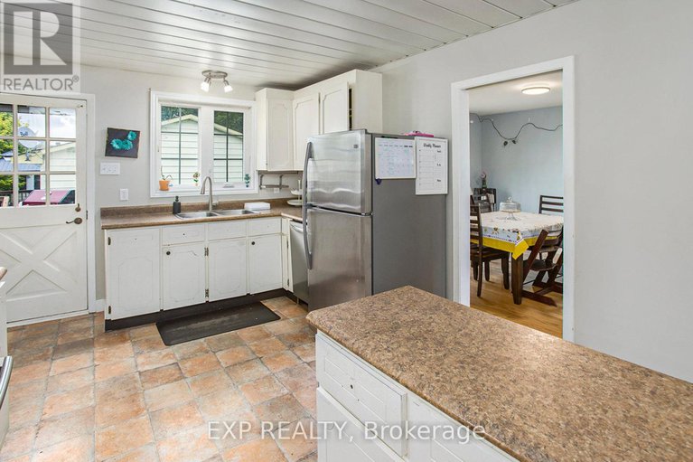 28598895/47-meikle-street/morrisburg/south-dundas/ontario/K0C1X0_8