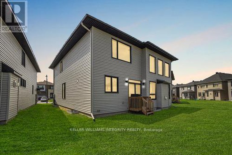 28318232/429-turmeric-court/stittsville-south/ottawa/ontario/K2S2X8_41