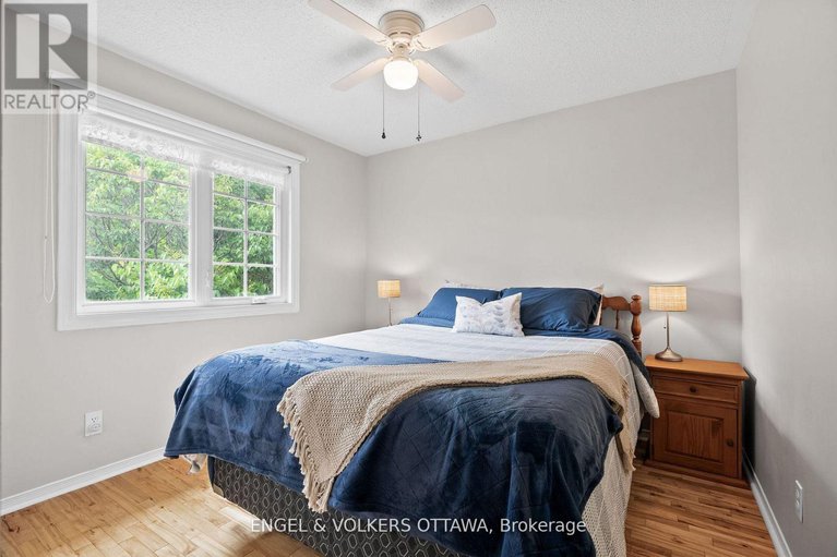 28820211/51-emerald-meadows-drive/emerald-meadowstrailwest/ottawa/ontario/K2M2L5_29