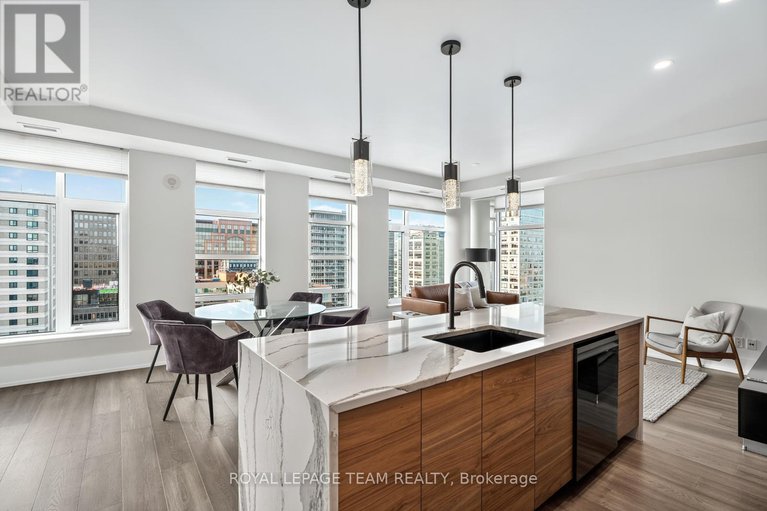 28864412/1902-235-kent-avenue/ottawa-centre/ottawa/ontario/K2P0A5_17
