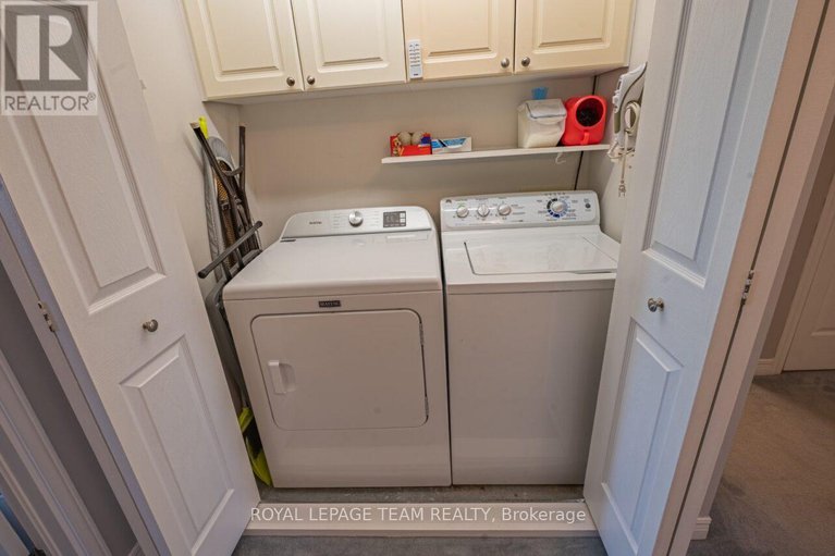 28874350/19-locheland-crescent/barrhaven-east/ottawa/ontario/K2G6H2_31