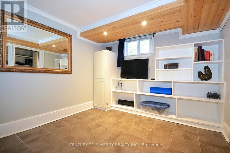 28811238/47-roslyn-avenue/old-ottawa-south/ottawa/ontario/K1S4W2_36