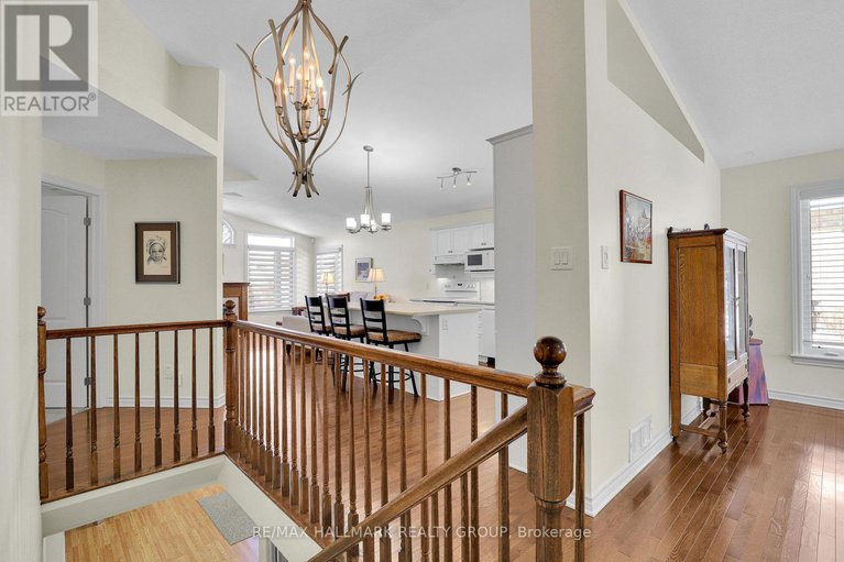 29392516/165-granite-court/emerald-meadowstrailwest/ottawa/ontario/K2M0A3_3