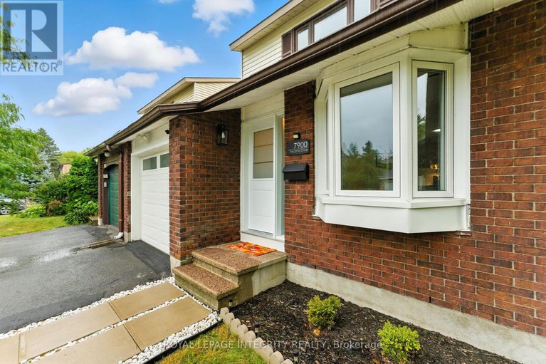 28843090/7900-decarie-drive/orleans-wood/ottawa/ontario/K1C2K3_4