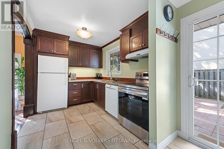 28811441/105-302-kintyre-private/carleton-square/ottawa/ontario/K2C3M6_17