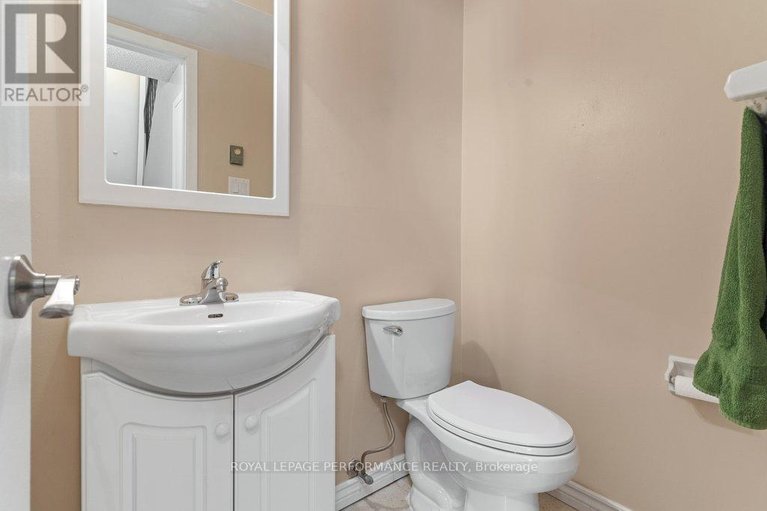 29678414/55-2610-draper-avenue/redwood-park/ottawa/ontario/K2H8X8_39