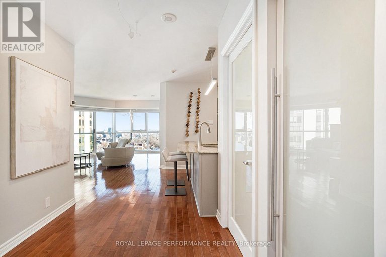 28128847/1901-445-laurier-avenue-w/ottawa-centre/ottawa/ontario/K1R0A2_10