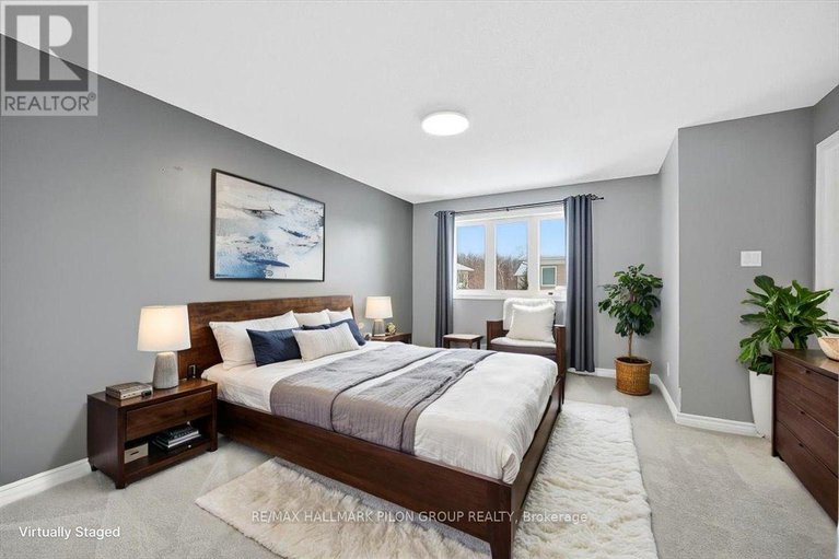 29233592/748-morningstar-way/mer-bleuebradley-estatesanderson-park/ottawa/ontario/K1W0G6_13
