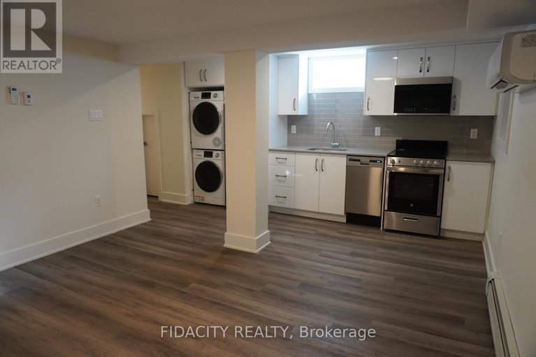 28516012/1030-maitland-avenue/braemar-park/ottawa/ontario/K2C2B6_35