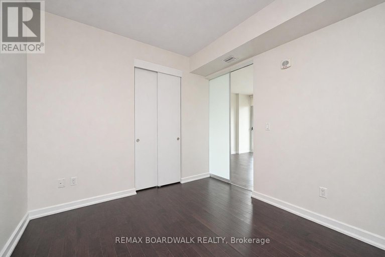 29367170/506-300-lisgar-street/ottawa-centre/ottawa/ontario/K2P0E2_13