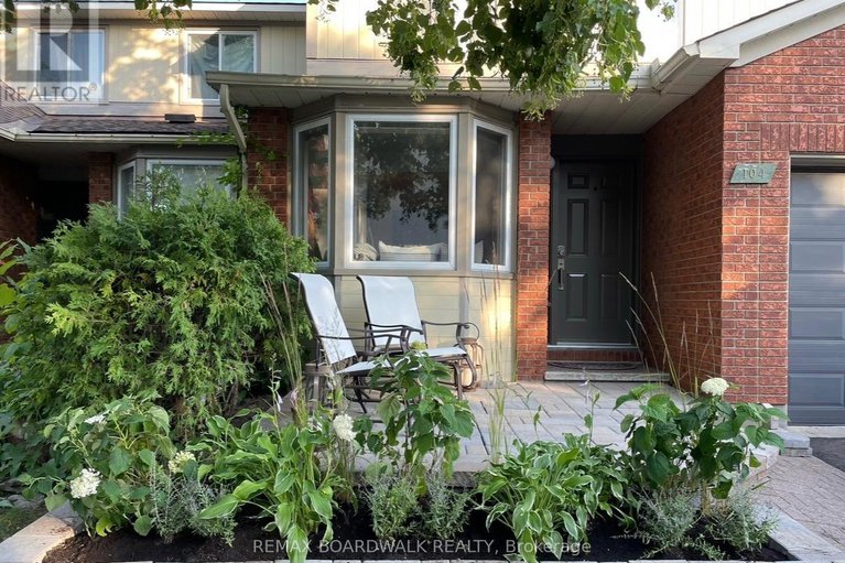 29327134/3-104-cheltenham-private/hunt-club-woods/ottawa/ontario/K1V0L6_35