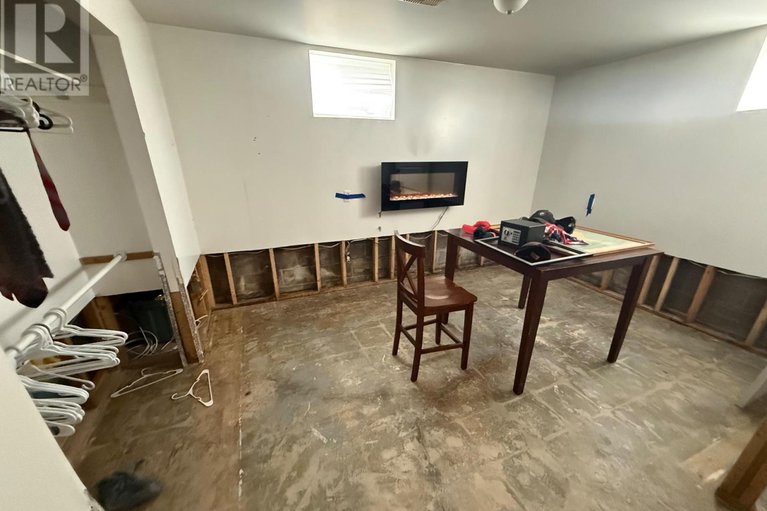 29326342/18221-rene-street/south-glengarry-charlottenburgh-twp/south-glengarry/ontario/K0C2J0_16