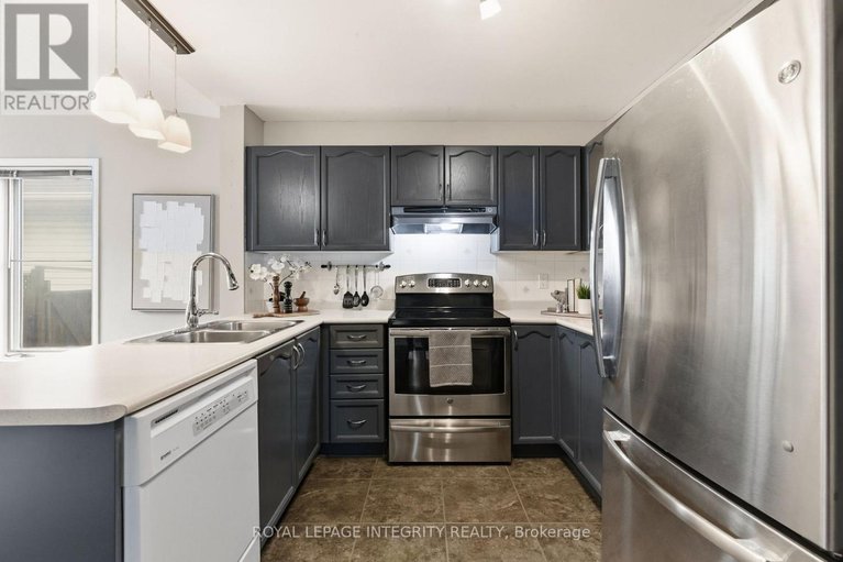 29059747/33-wiltshire-circle/longfields/ottawa/ontario/K2J4L1_22