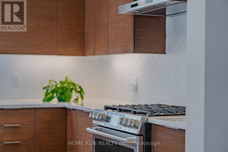 28793735/899-ralph-hennessy-avenue/riverside-southgloucester-glen/ottawa/ontario/K1X0B1_14