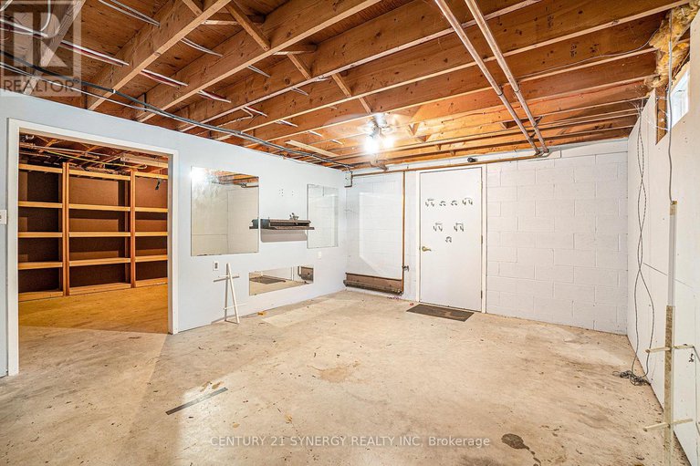 28468719/6-strathcona-street/smiths-falls/smiths-falls/ontario/K7A1V5_26
