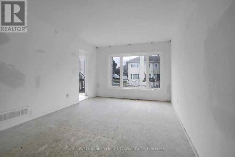 28221076/24-6141-red-willow-drive/chapel-hill/ottawa/ontario/K1C7J7_9