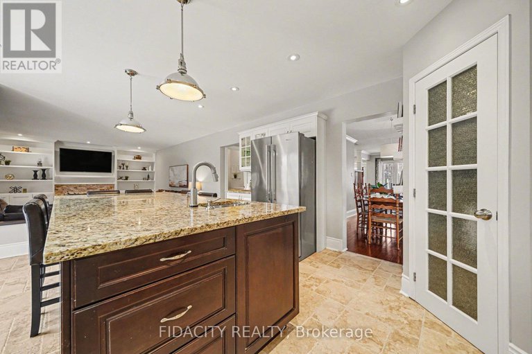 29377972/50-sirocco-crescent/stittsville-north/ottawa/ontario/K2S2C8_11