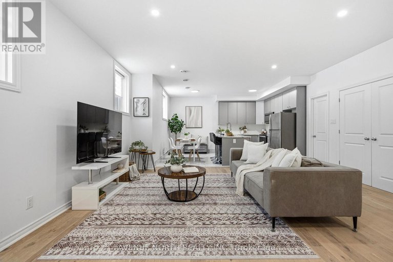 29307485/unit-j-725-dearborn-private/blossom-parkkemp-parkfindlay-creek/ottawa/ontario/K1T0W4_7