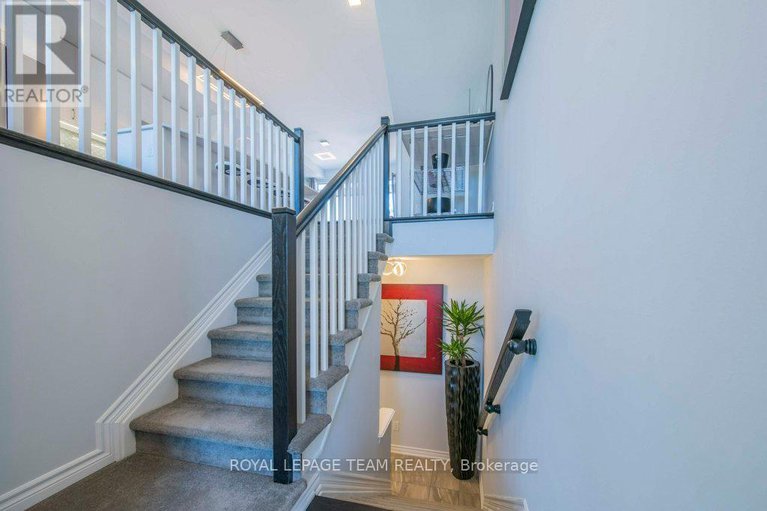 28849103/1448-hemlock-road/cfb-rockcliffe-and-area/ottawa/ontario/K1K4Z8_3