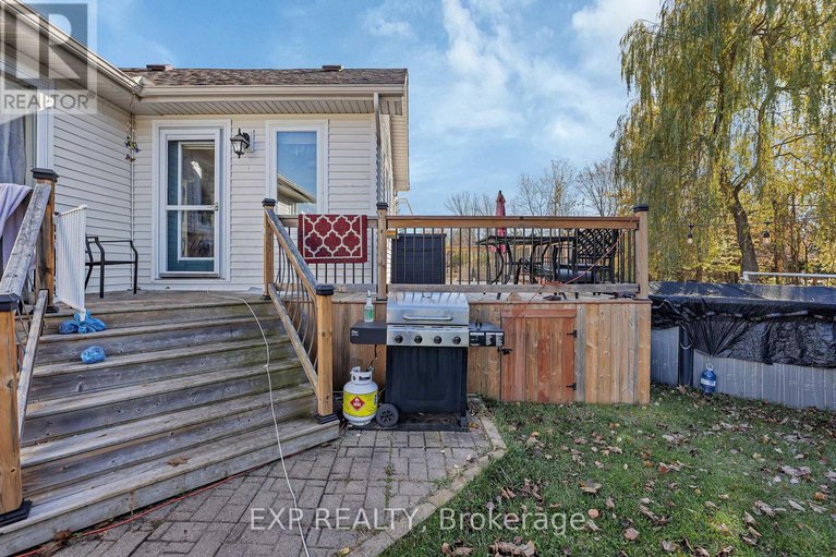 29132948/60-pioneer-drive/north-grenville-twp-kemptville-south/north-grenville/ontario/K0G1J0_34