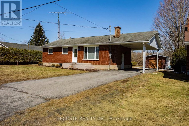 29531792/4213-lancaster-street/south-glengarry-lancaster-twp/south-glengarry/ontario/K0C1L0_1
