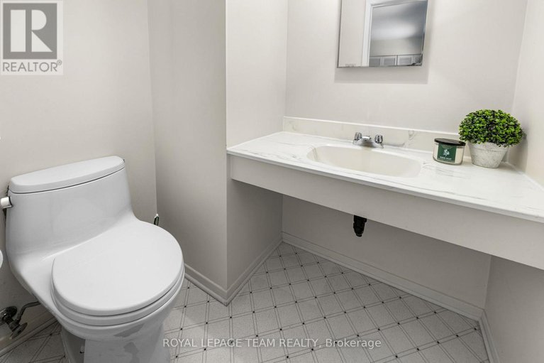 29460825/35-cherrywood-drive/arbeatha-park/ottawa/ontario/K2H6H1_27