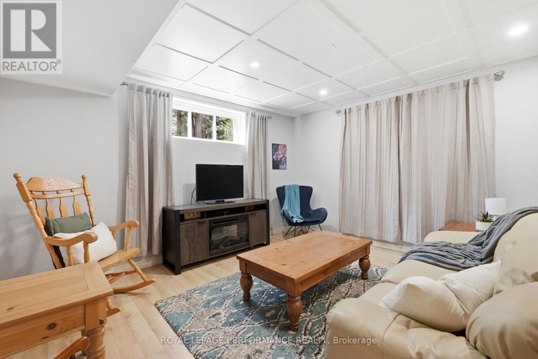 29651490/3321-st-pascal-road/clarencerockland-twp/clarence-rockland/ontario/K0A3N0_34